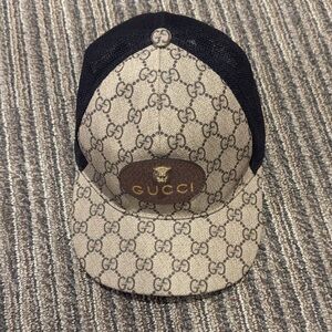 Gucci Beige and Black GG Pattern Cap